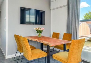 Cozy Ship In Ohé & Laak With Kitchen