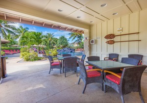 Custom Furnished 3 Bed, 2 Bath Townhome in Gated Community (KoK 1047B)