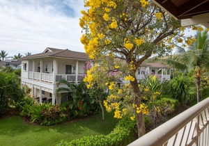 Custom Furnished 3 Bed, 2 Bath Townhome in Gated Community (KoK 1047B)