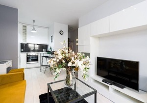 Czarnieckiego 4B | Bright Apartment | Parking