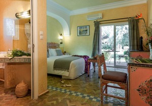 Double room in a charming villa in the heart of the palm tree Marrakech