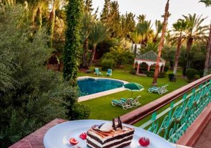 Double room in a charming villa in the heart of the palm tree Marrakech 02