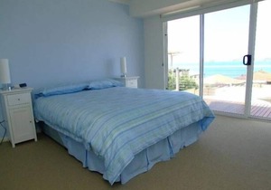 Elanora, tranquility at Emu Bay, Kangaroo Island