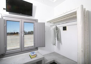 Elite Santorini Villa Aegean Melody Suites 2 Bedroom Heated Outdoor Jacuzzi Vlyxada