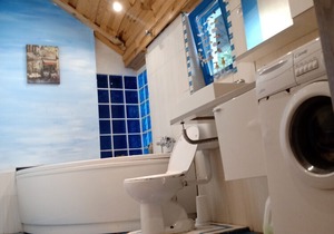 Fairytalewoodenhouse near Ljubljana / Ponova VasHouse with characterHouse with garden