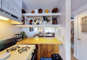 Family-Friendly Condo with Shared Pool/Hot Tub/Tennis, Patio, Fireplace, & WiFi