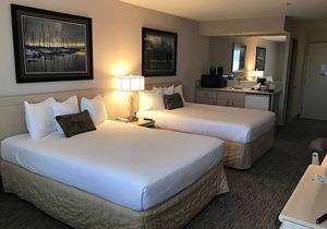 Family-Friendly Unit! Pool, Sauna and Gym