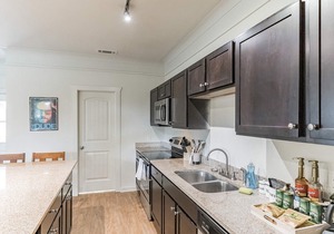 Family Getaway in San Marcos + Sleeps 12!