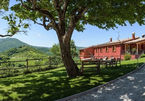 Farmhouse with pool immersed in a natural setting of the Montefeltro - 1 -