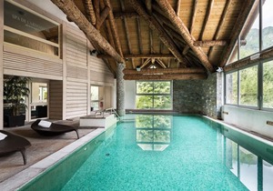 Fitness, swimming pool, sauna, hammam, terrace, balcony, parking, tv, ski locker, 28m²