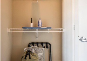 FRONTDESK | 1 BR Apt near the Mississippi River