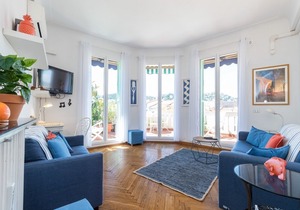 GAMBETTA - 2 bedrooms and terrace with stunning views