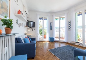 GAMBETTA - 2 bedrooms and terrace with stunning views
