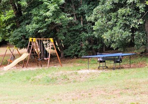 Gite for 5 to 7 people with covered terrace, wifi, heated swimming pool, nature