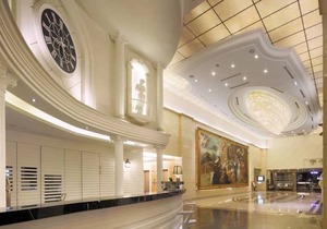 Golden Tulip - Aesthetics