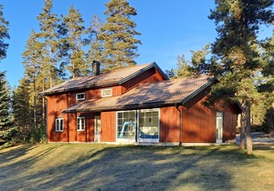 Gorgeous home in Dølemo with sauna