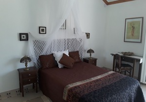 GUEST HOUSE BED & Breakfast- QUARTO-de Hospedes. NAZARÉ- ALCOBAÇA.