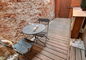 GUGGENHEIM museum, cool, 4pax