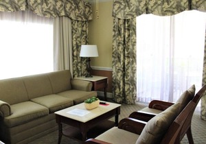 Heart of Orlando, 2 Modish Units, Close to Golf Courses, Volleyball Court