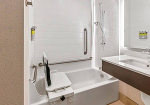 Holiday Inn Express Hotel & Suites Klamath Falls Central, an IHG Hotel