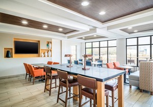 Holiday Inn Express Hotel & Suites Tappahannock, an IHG Hotel