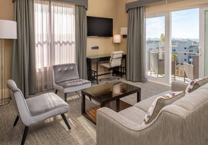 Hotel Shattuck Plaza