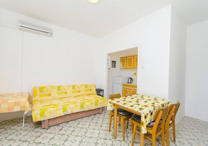 House Rose (44391-K1) - Zivogosce