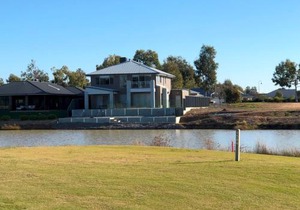 Lake Resort on Black Bull