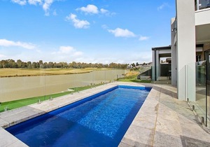 Lake Resort on Black Bull