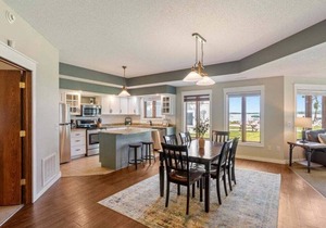 Lakeside Comfort in the Heart of Gull Lake, Beach Access, Boat Rentals