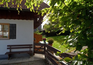 Landhaus Engelhardt in a quiet, sunny location with mountain views Whg. 1