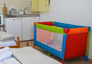 Lemon studio with garden close to the beach