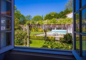 Liiiving in Ofir | Manor Pool House