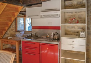 Lovely home in Padirac with WiFi