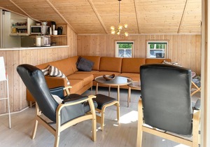 Lovely home in Rudkøbing with WiFi