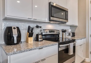 Luxury 5 bedroom home for 12 guests