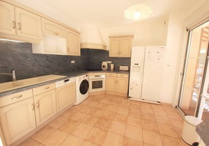 Luxury Duplex, 15 Guests, WiFi, Pool, Parking, Ski Storage, 4 Stars, Saint-Lary-Soulan