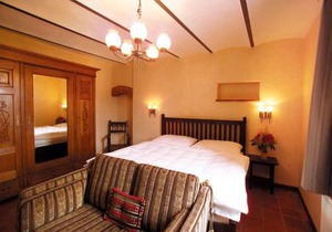 Mansion in Langhe with Pool and Winery Charm