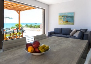 Mary2, Waterfront villa,Private pool,Tavern