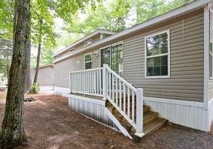 Moody Beach Camping Resort Loft Park Model 13