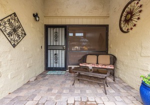 New! Alta Mesa quiet, relaxing single level home with heated pool view