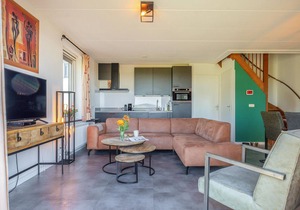 Nice home in Tzummarum with WiFi