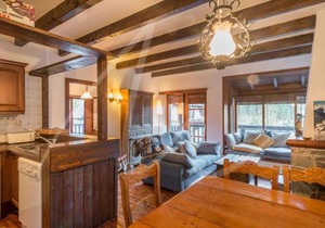 Nin de Beret by SeaMount Rentals