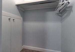 One-Bedroom Lower Suite Apartment #37 Sunalta Downtown