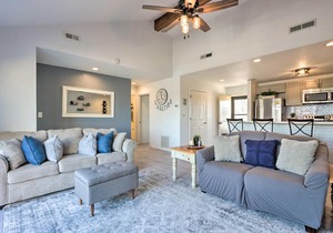 Osage Beach Condo with Pools and Boat Dock Access