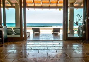 Pan031 - Beachfront luxury villa in Playa Venao, Panama