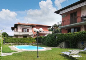 Parco Rosa with 1 bedrooms and 1.5 bathrooms