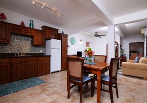 Peace and tranquillity 2 mins to the bay