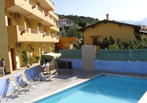 Pet-friendly apartment "Residenz Pianeta Sardegna 12" with pool, air conditioning and garden