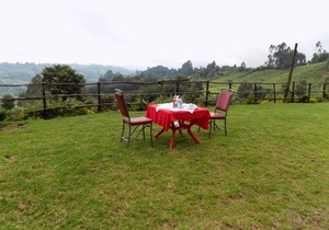 Ranges View Lodge - Triple Room with Private Bathroom